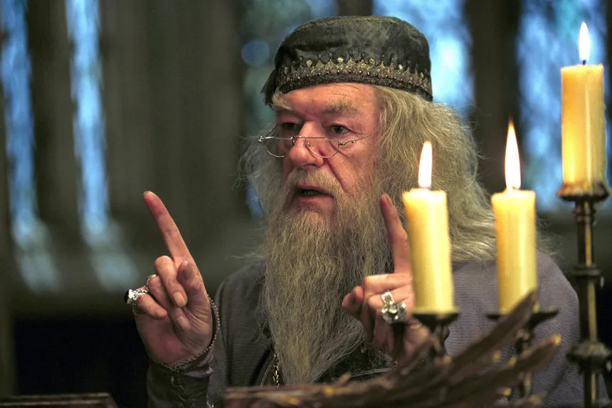 dumbledore-and-candles